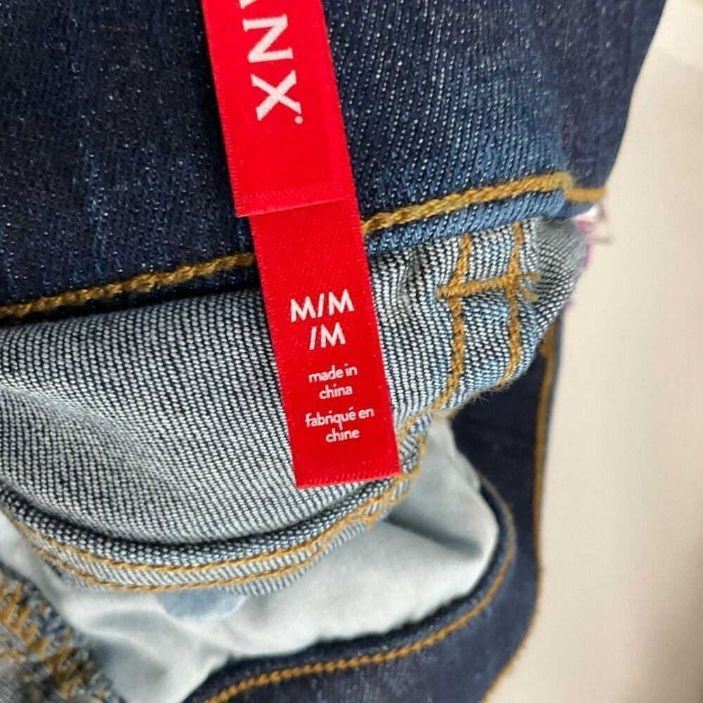 NWT SPANX Midnight Shade Whiskering High Rise Pull On Flare Jeans Medium - Picture 3 of 6